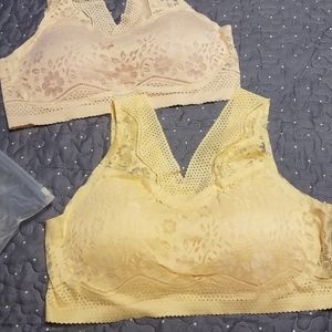SET of 2 bras size XL